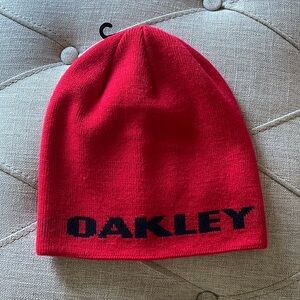 Oakley red knitted beanie with large logo